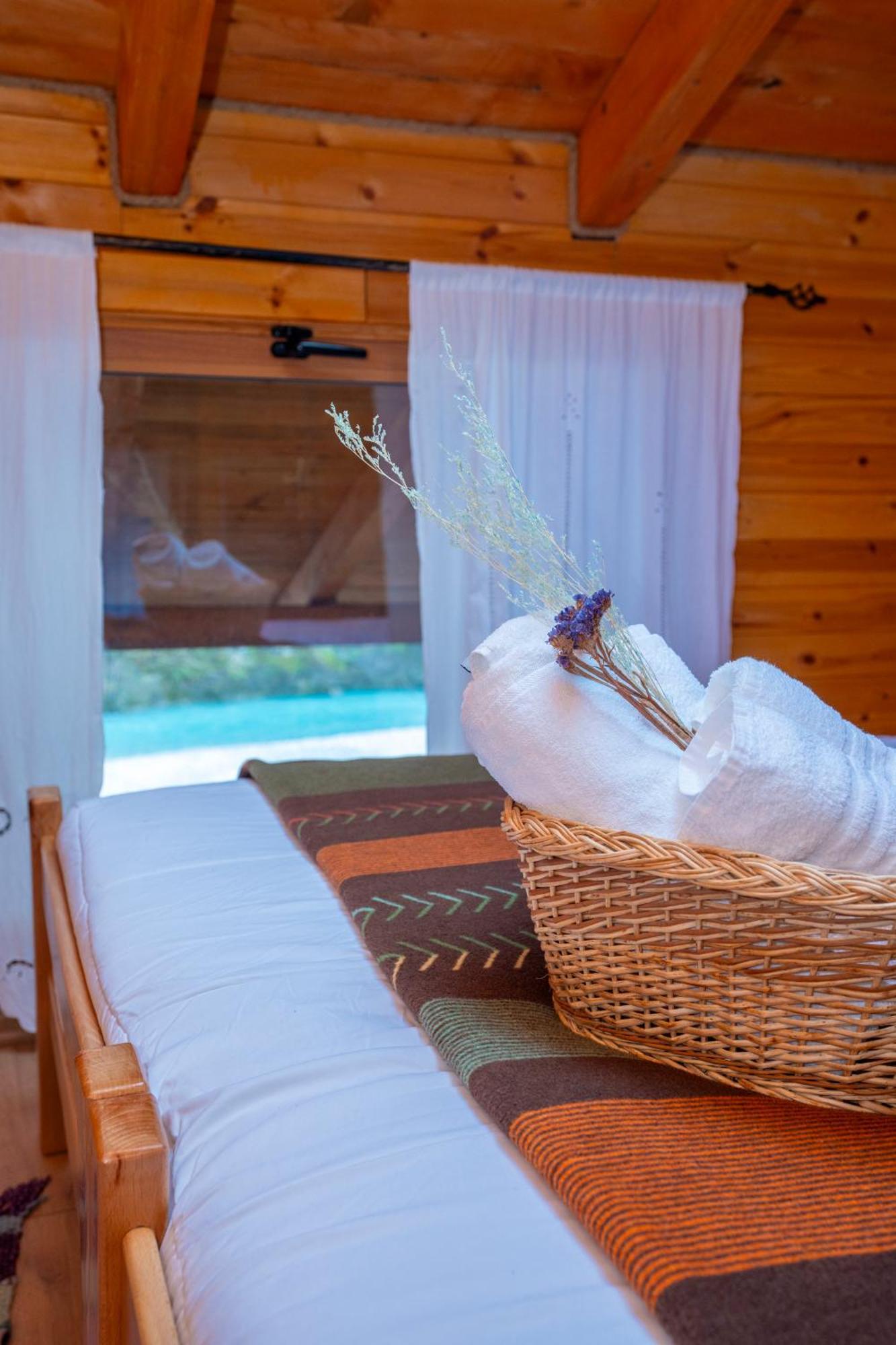 Bee Eco Guest House Moll' e Shoshit Exterior foto