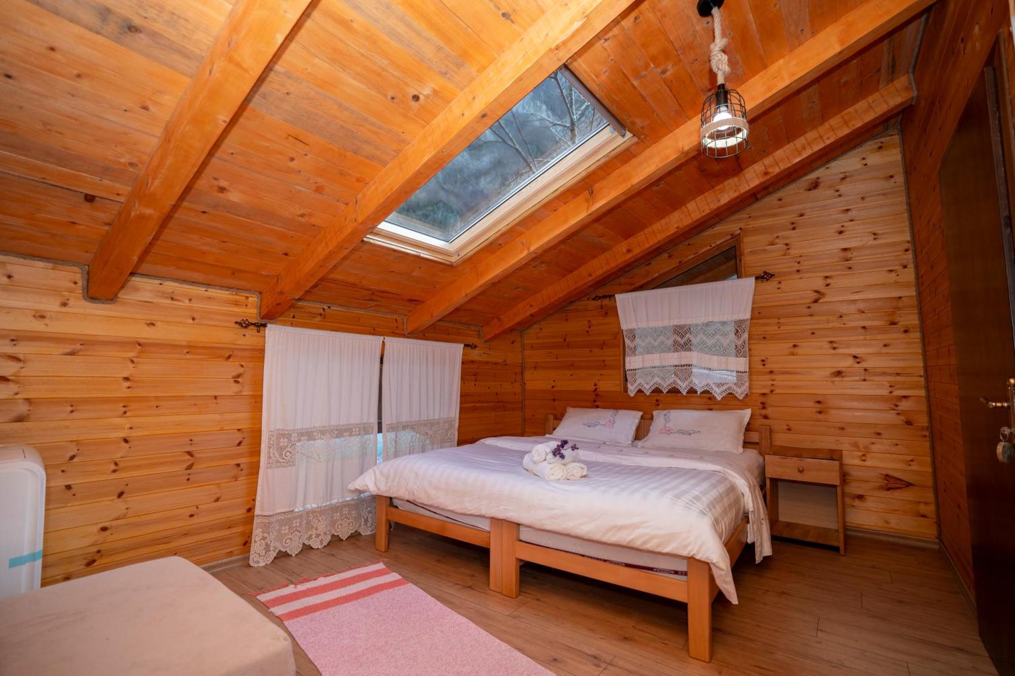 Bee Eco Guest House Moll' e Shoshit Exterior foto